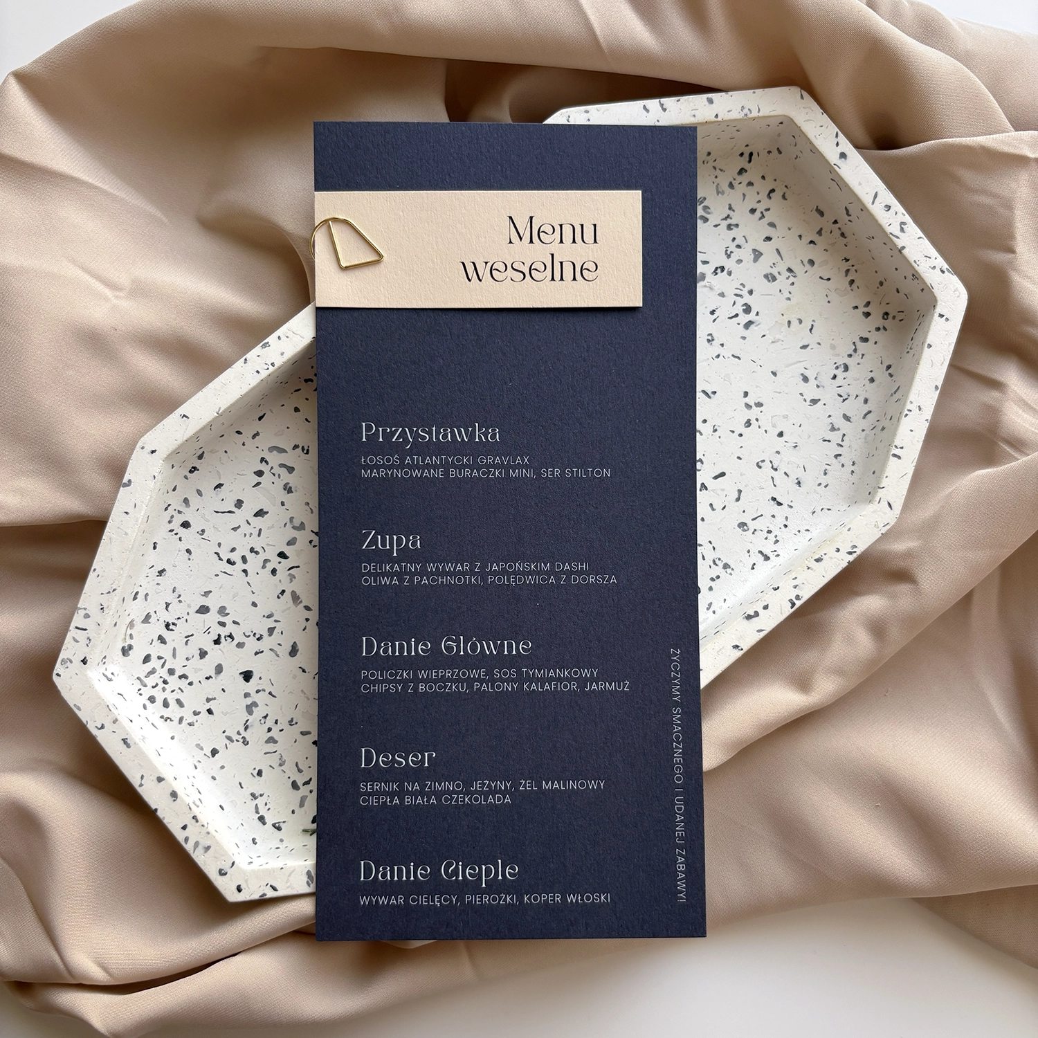 Eleganckie menu Navy Blue z ciasteczkowym dodatkiem