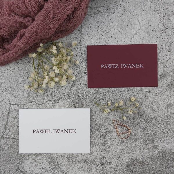 Winietki z serii bordo, w dwóch wersjach kolorystycznych