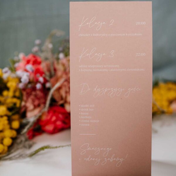 Wesele menu stojące w kolorze pudrowego różu