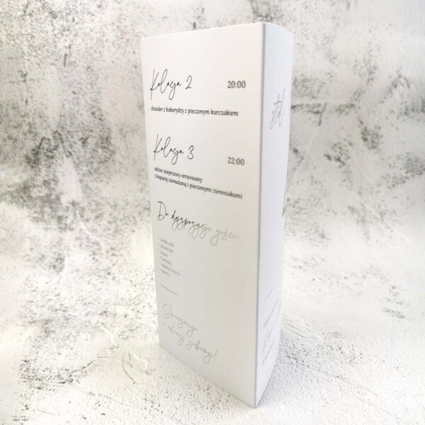 Numer stołu z menu do postawienia w srebrnej wersji