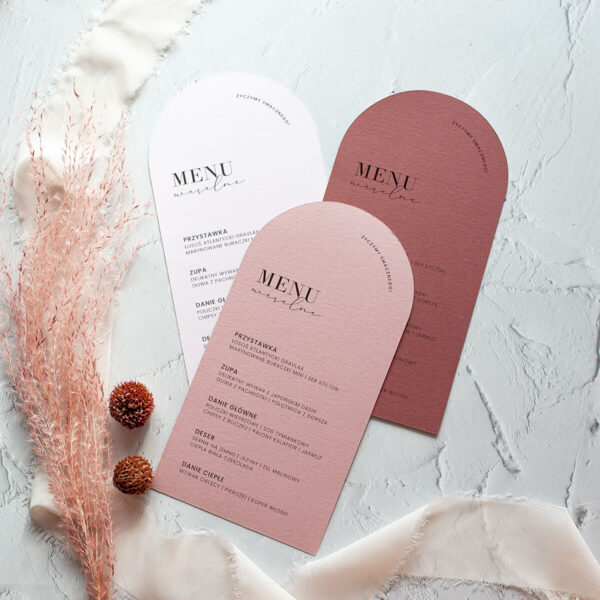 Menu weselne w kolorze różu