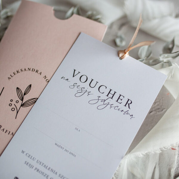 Elegancki voucher podarunkowy na sesję zdjęciową