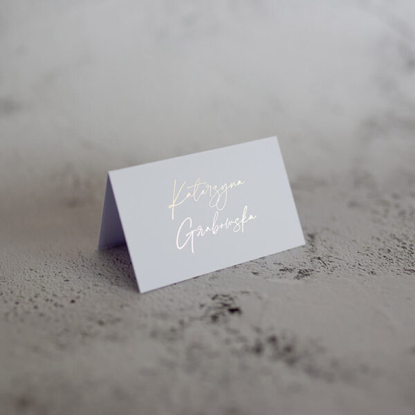 Biała winietka ślubna ze złoceniem