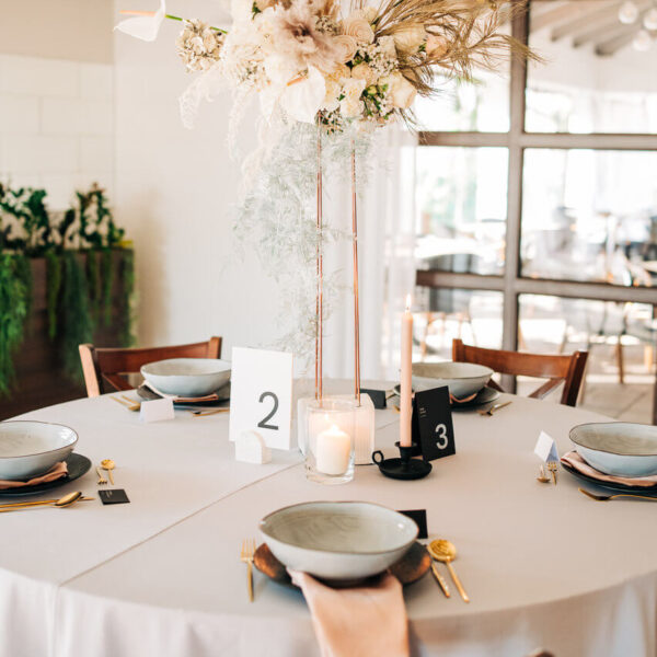 Numery stołów mono