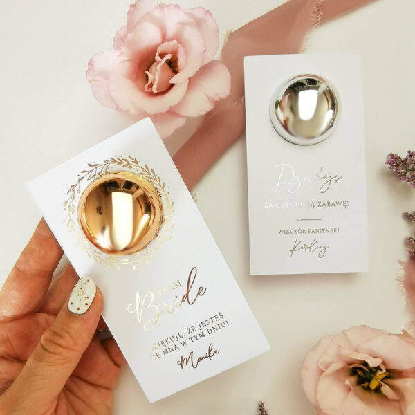 Podziękowania na wieczór panieński z okrągłą pomadką.