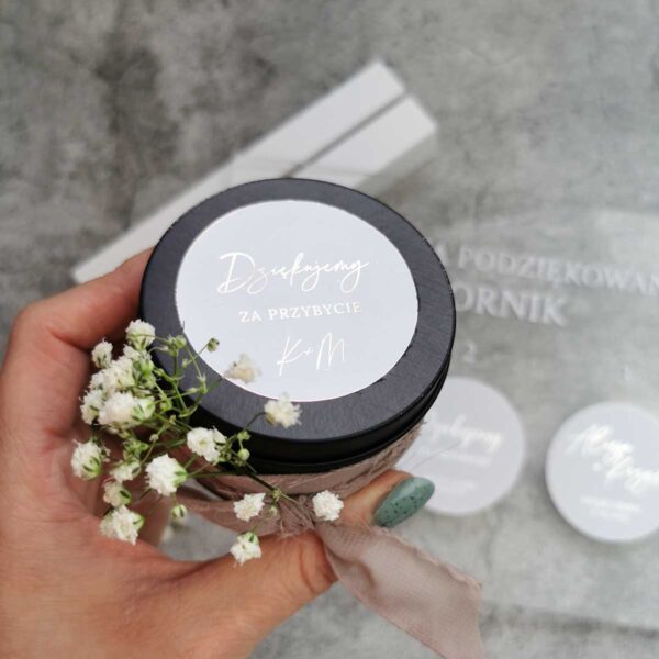 Naklejki z podziękowaniem dla gości z błyszczącą czcionką