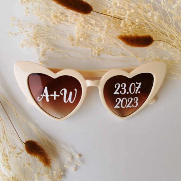 Popularne okulary kawalerskie, panieńskie