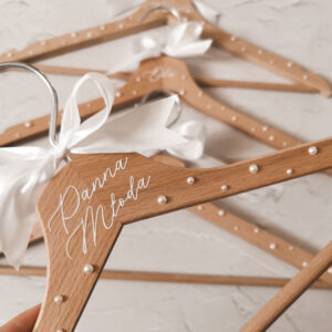 Wieszak delikatny perły