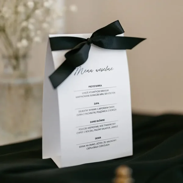 Stojące menu z czarną wstążką