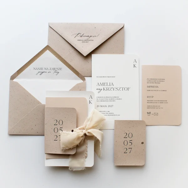 Zaproszenia ślubne z kolekcji kremowe